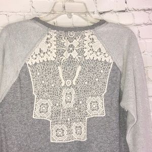 Taylor & Sage sweater